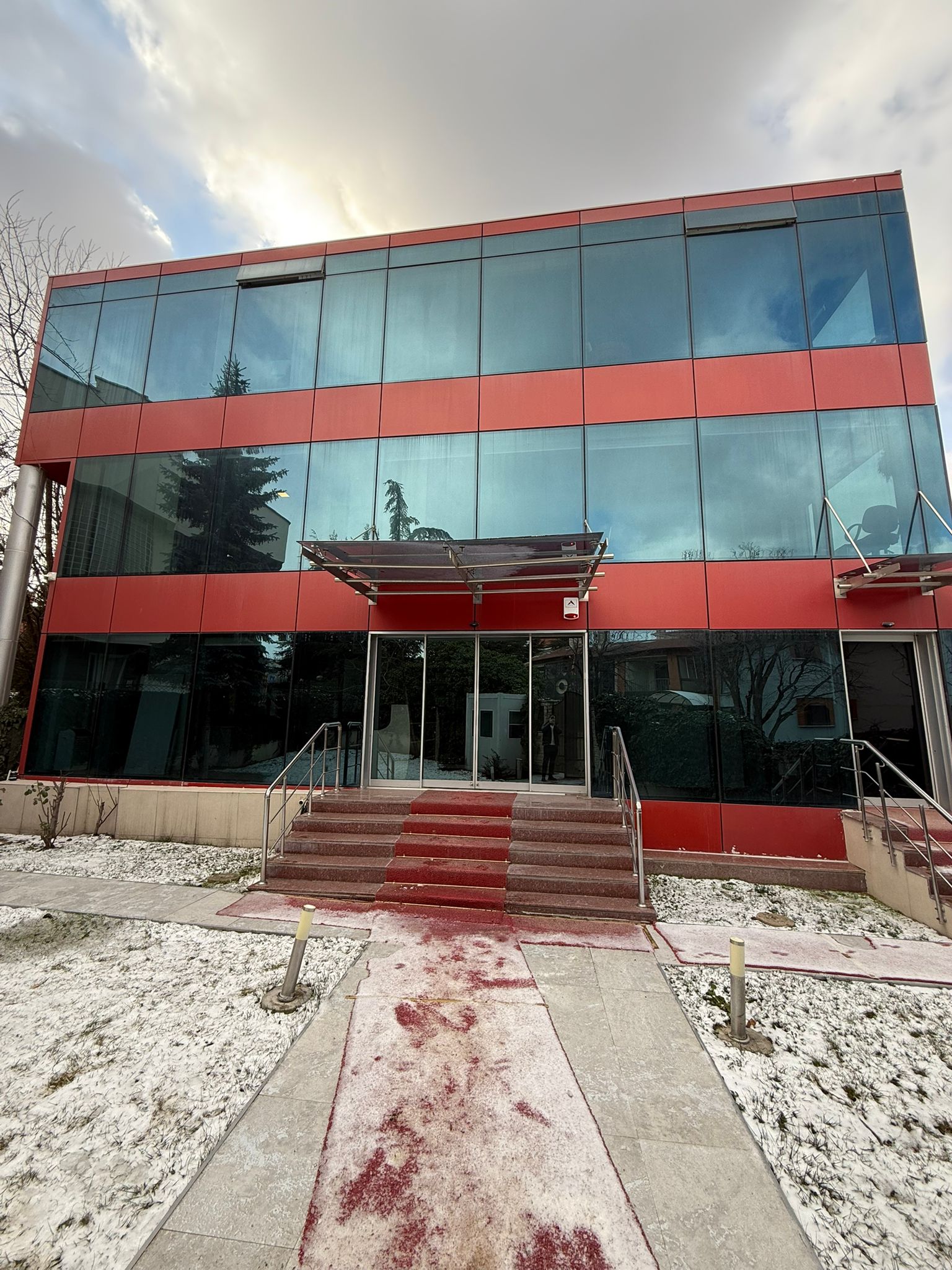 Dem-Ka İnşaat Ofisi